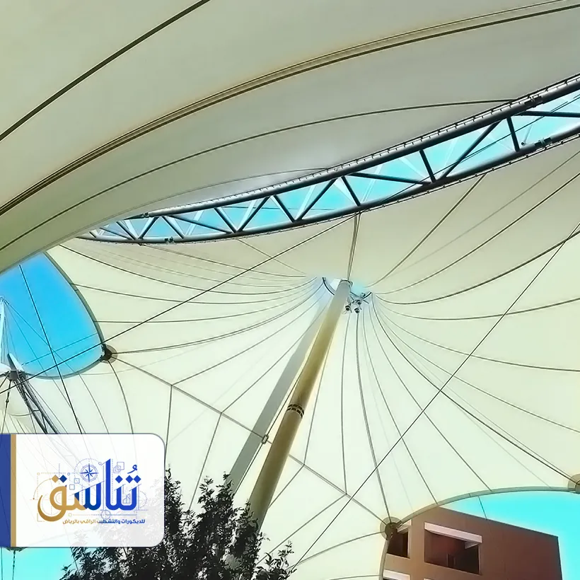 المظلات والسواتر (Awnings & Screens)